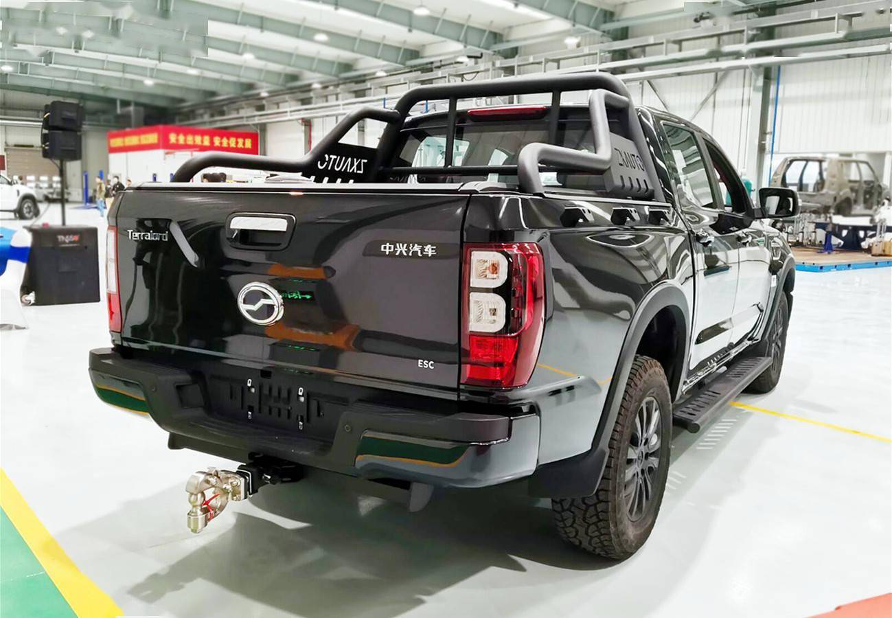 四驱,2.5t柴油动力,外观更霸气犀利,中兴大领主新车型曝光