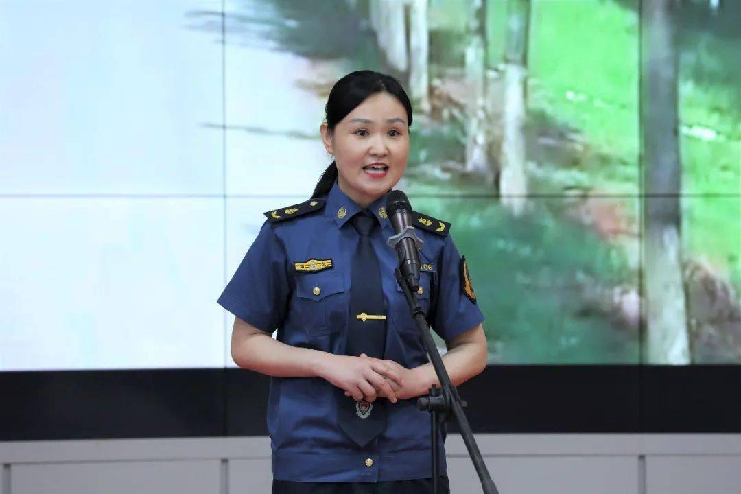 《勇担当,塑形象,做贡献,保畅通》交通运输局 赵毅娟经过紧张激烈的