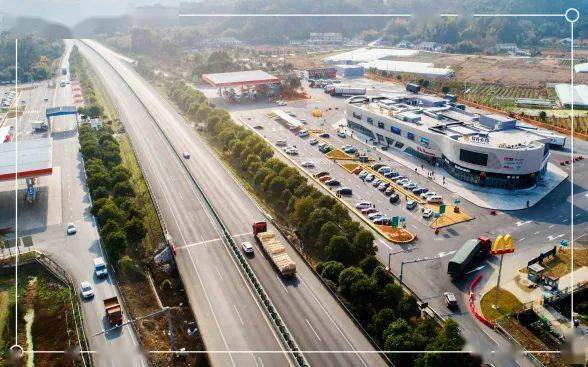 甬台温高速公路有限公司苍南服务区,作为浙江首家智慧型品牌服务区
