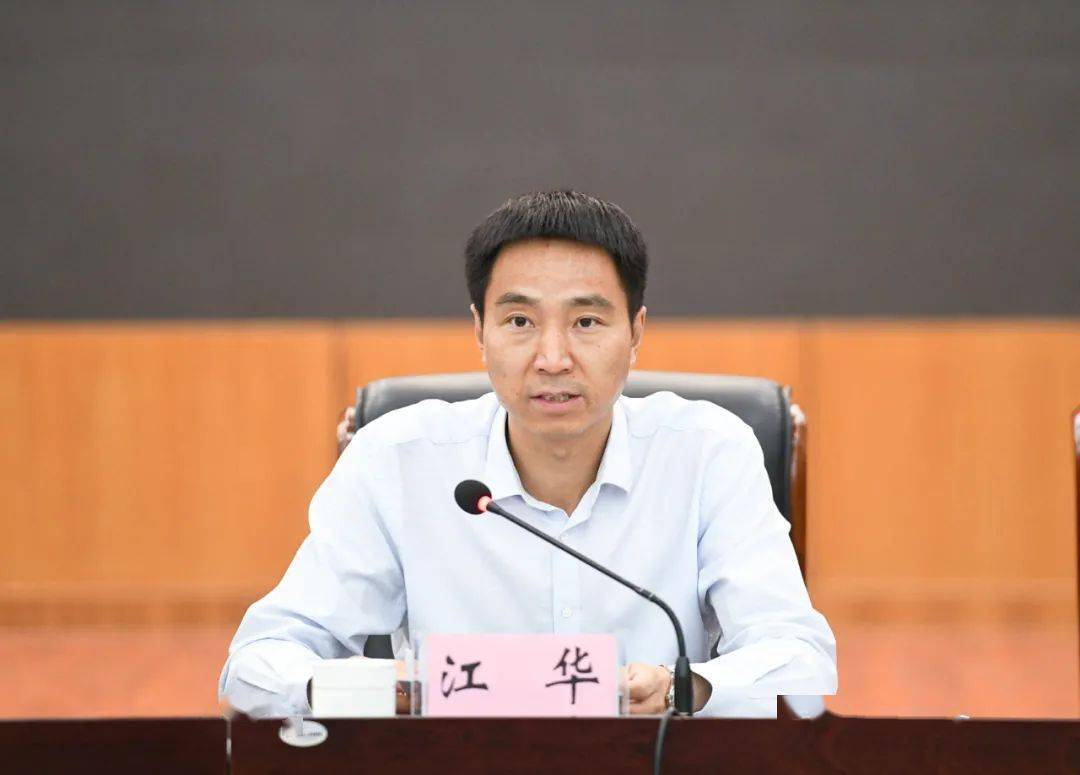 王力在抚仙湖保护治理专题会议上强调:"退减调治管"抓好抚仙湖保护