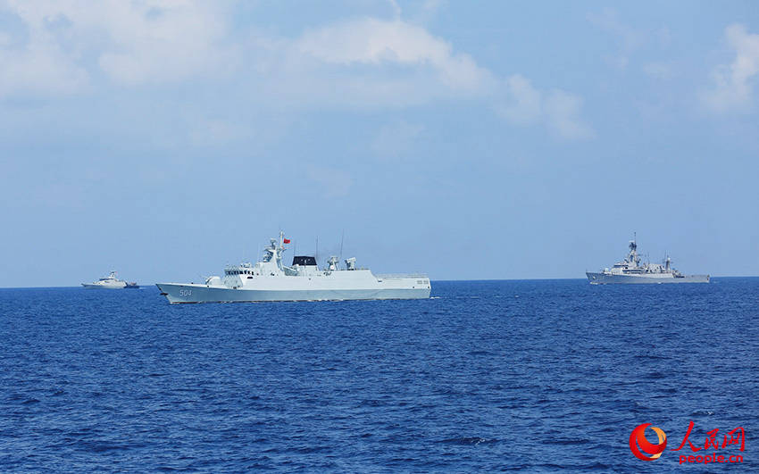 中国海军柳州舰图片