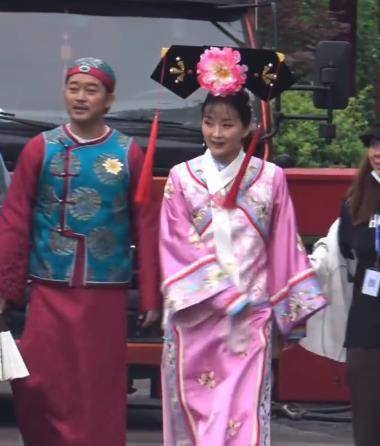 撞脸贾玲?王艳再演“晴儿格格”,脸部松垮浮肿