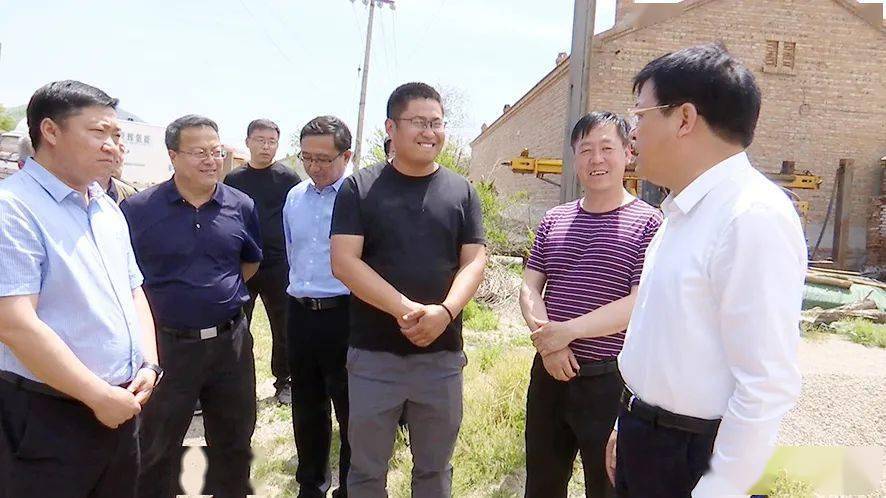 区委书记张聪督导检查城郊乡农宅空置率30以下村庄整治提升工作