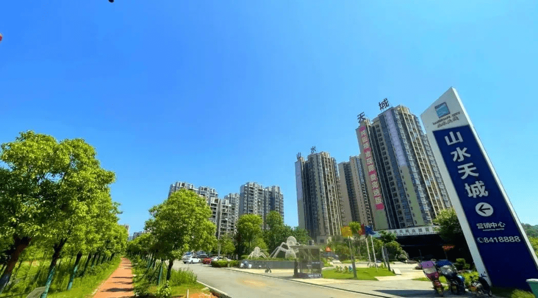 新院作為衡陽市雁峰區重點民生工程,建設情況一直備受關注.