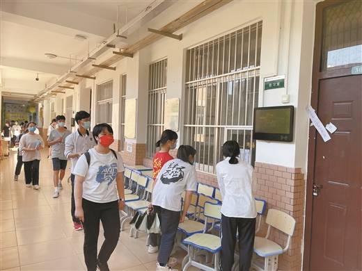 带着祝福进考场期待考出好成绩 升学 恒艾教育