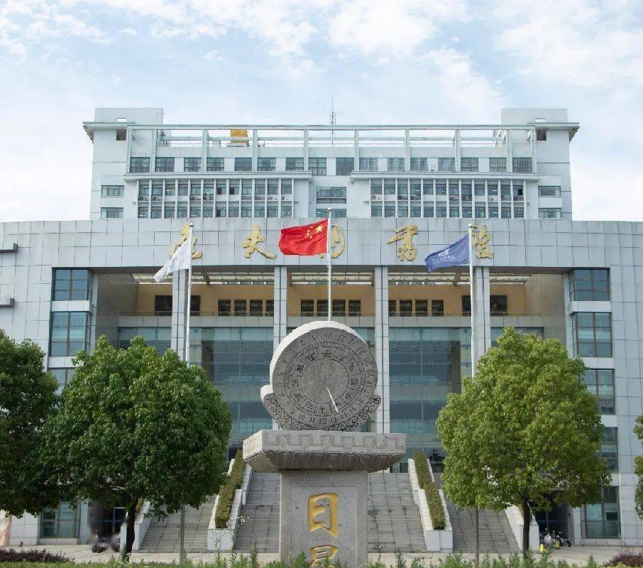 光影阜师捕捉夏日的一抹绿意