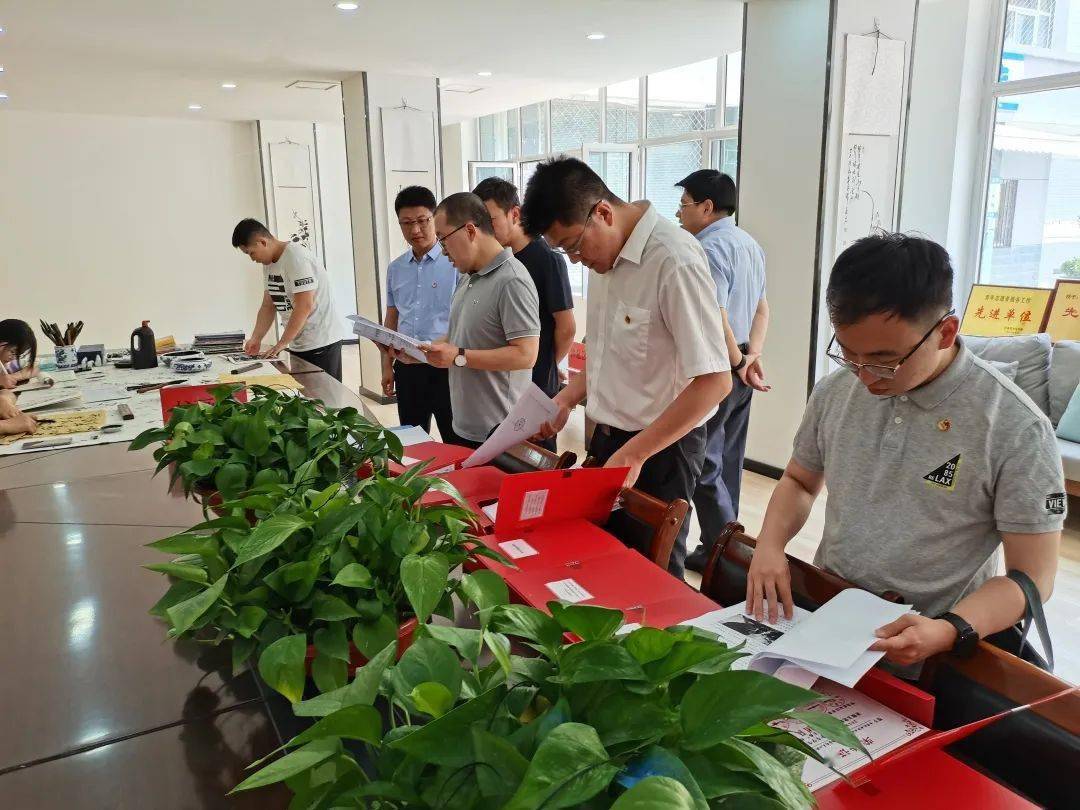 团省委副书记李华龙调研我市学校共青团改革工作