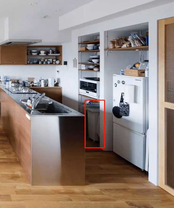 收纳秘籍丨厨房里的这个几个加分项,你怎么还没学会!_垃圾桶