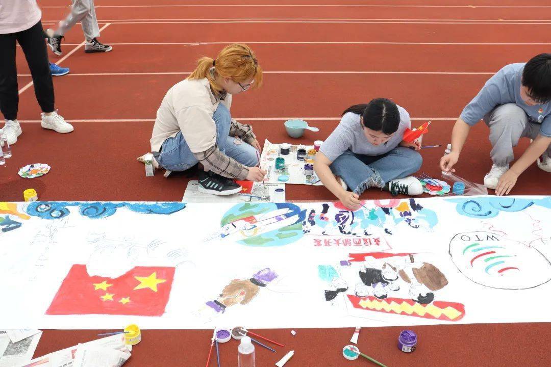 献礼建党百年——化工学院"百米长卷绘蓝图"主题活动圆满举办_牟悦