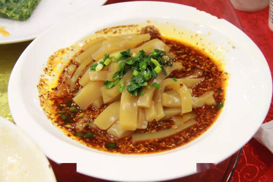 67陕菜61情缘彬州御面唯情醉锦带花红碧水幽