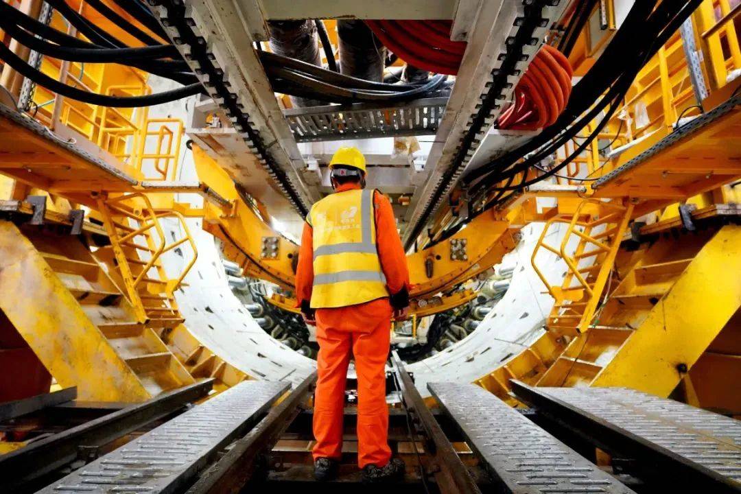 建工集团所属粤水电承建的珠三角水资源配置工程b2标项目盾构掘进创