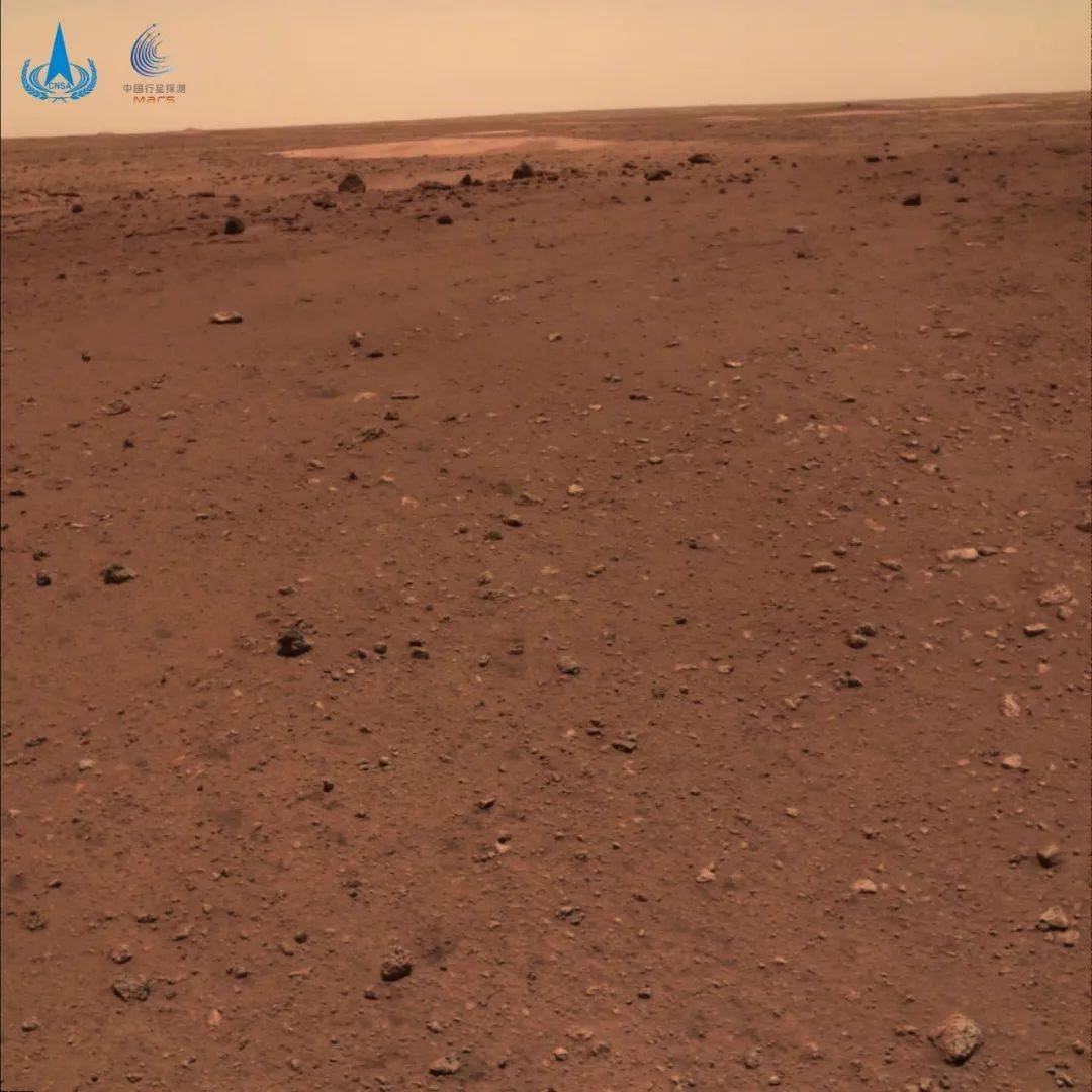 上自|厉害了！祝融号在火星上自拍，还有彩蛋