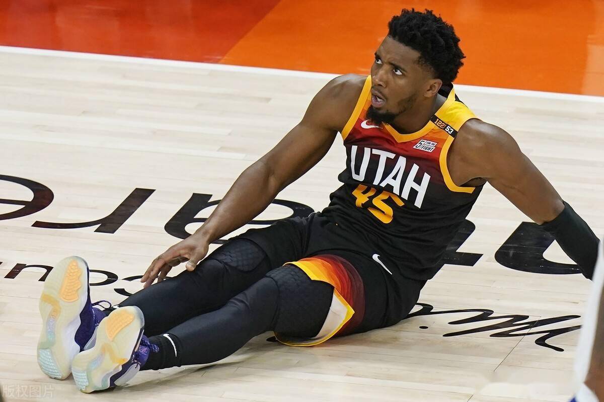 霍姆格伦赛季报销|雷霆二号位韧带撕裂！防守詹姆斯受伤现场曝光，或赛季报销