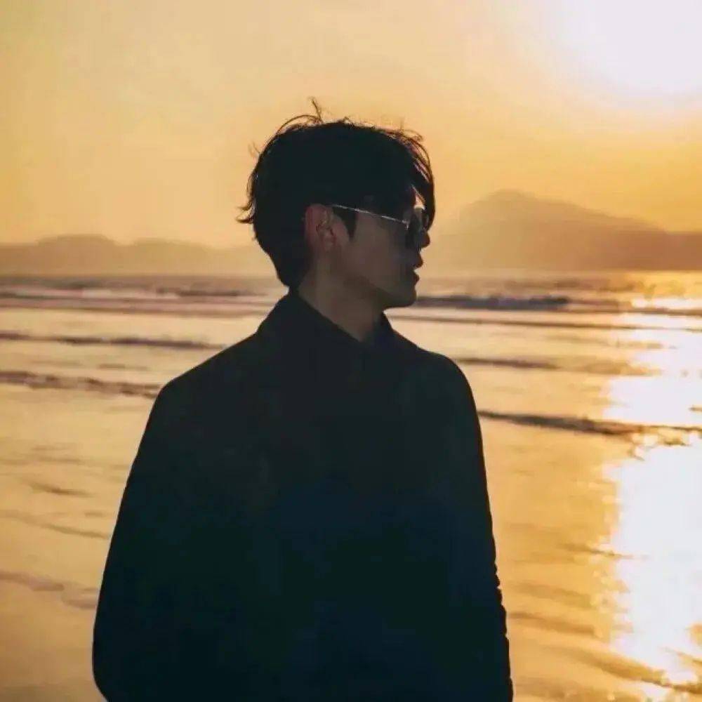 好一点的头像 d162fc664c3044429c143341d380a693.jpeg