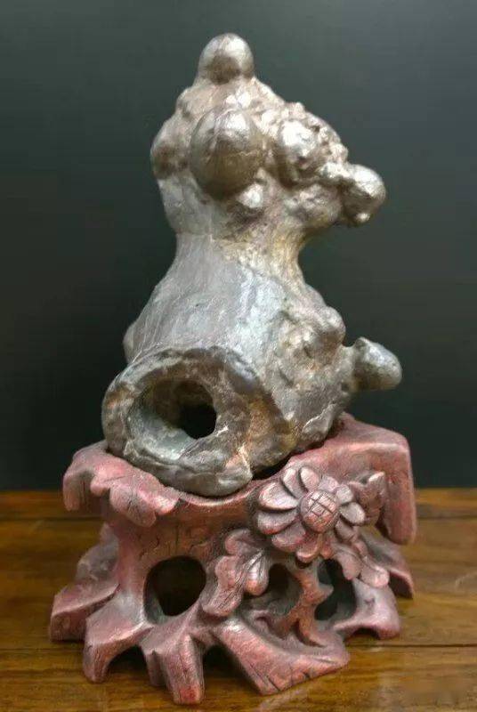 风尘中的浪子沙积岩奇石