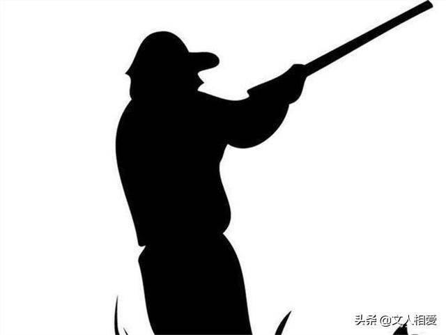 在土墙上,眼睛瞄准鸽子,一扣板机,轰隆一声,令他没有想到的是猎枪炸膛