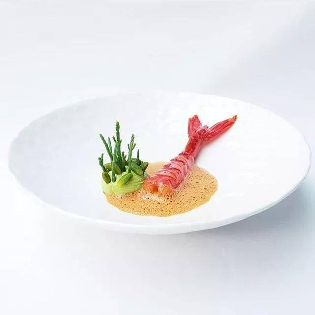 米其林餐厅菜品摆盘赏析