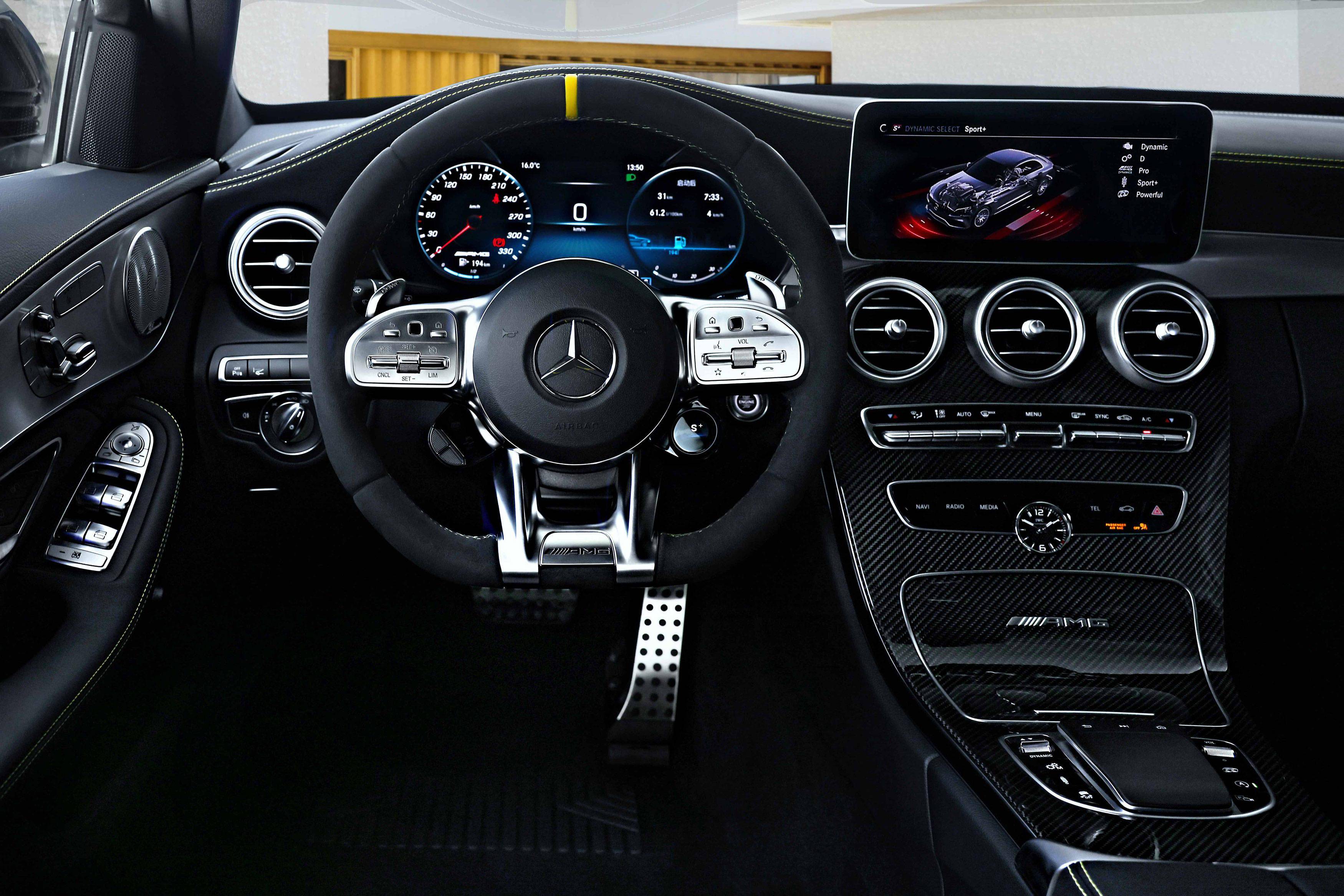 售9888万元梅赛德斯amgc63暗夜特别版上市