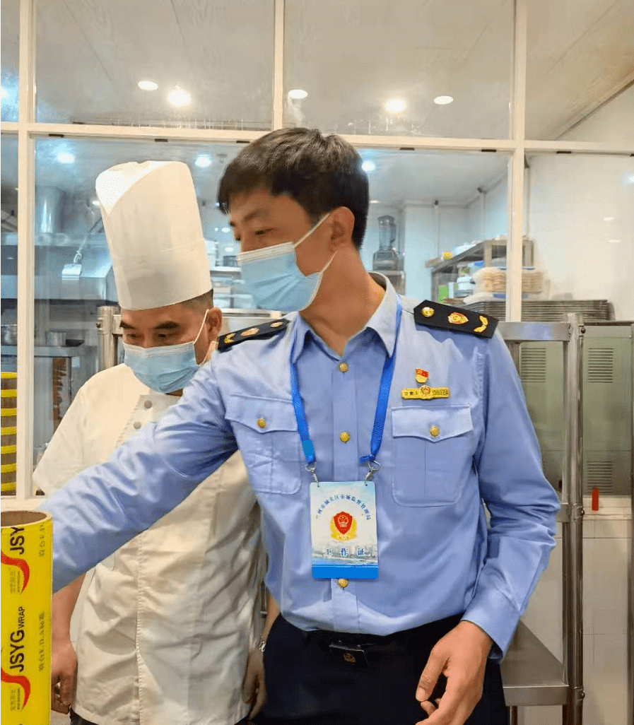 我为群众办实事城关区市场监管局强化食品检验检测保障学考食品安全