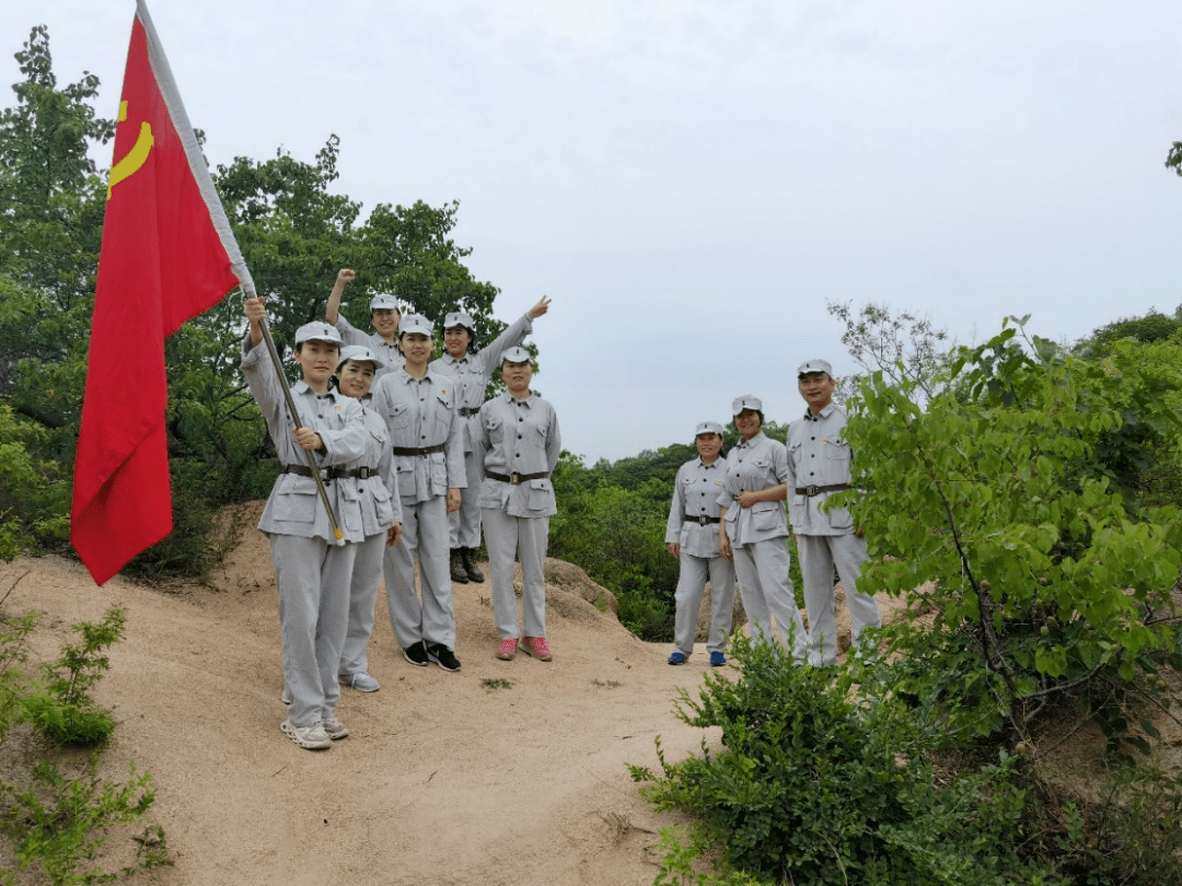 党旗飘飘基层风采支部篇