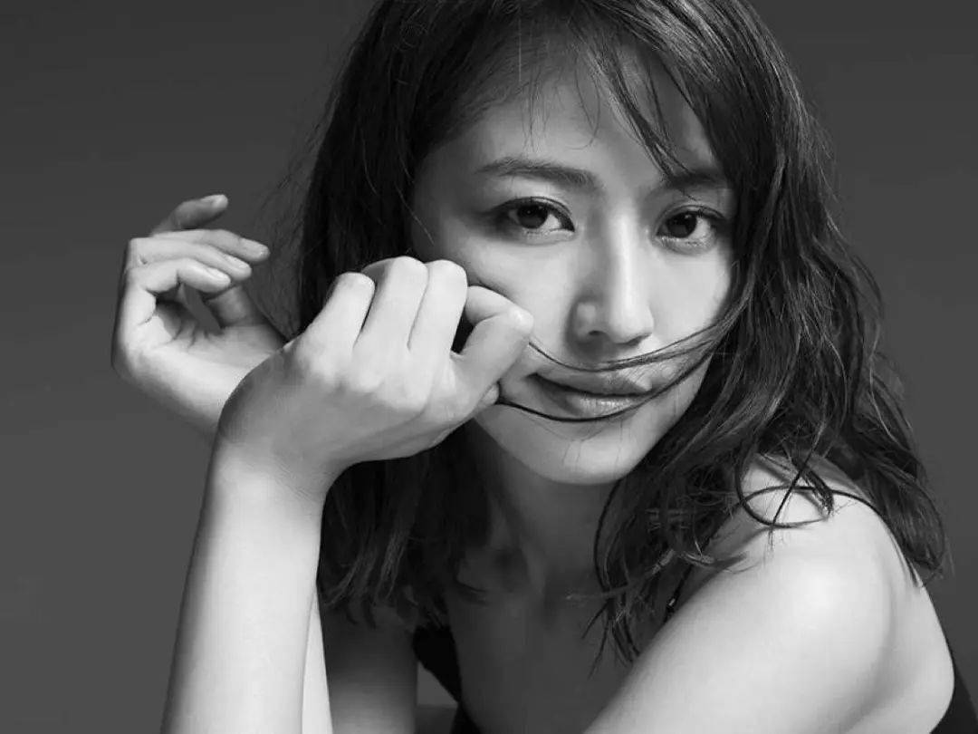 国仲凉子菜菜绪绫濑遥泽尻英龙华黑木明纱深田恭子新垣结衣柴崎幸石原