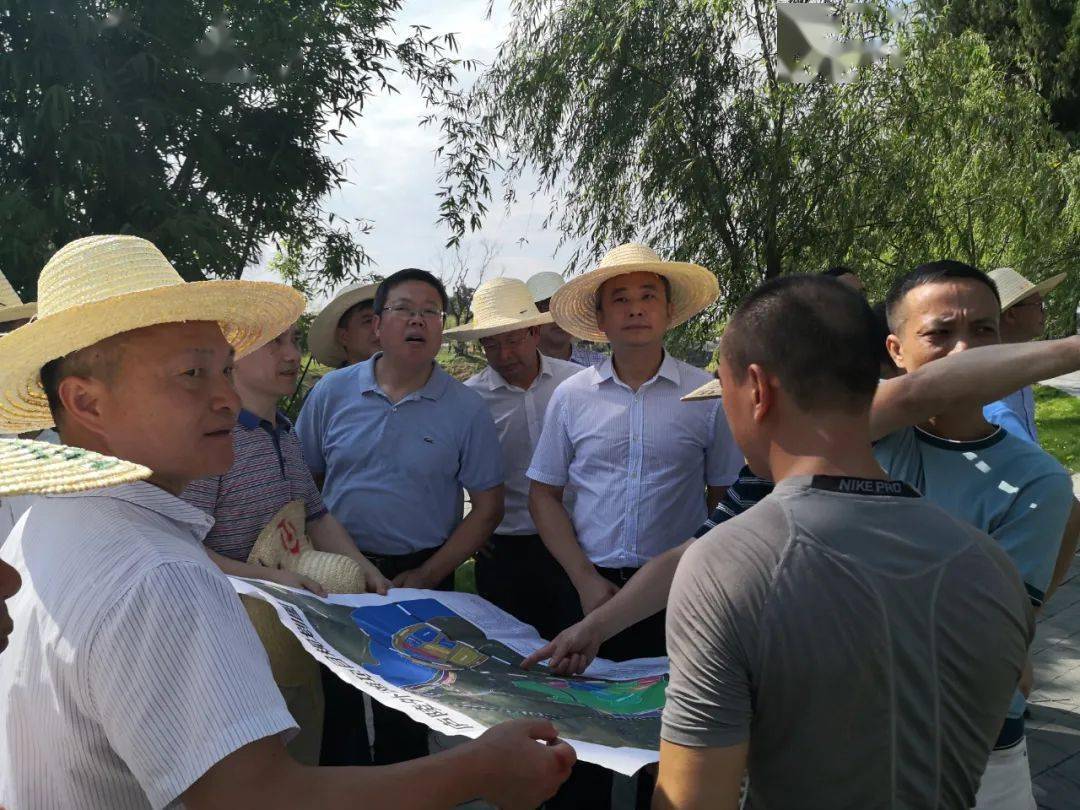 徐力率队赴帮扶村开展我为群众办实事实践活动和乡村振兴调研
