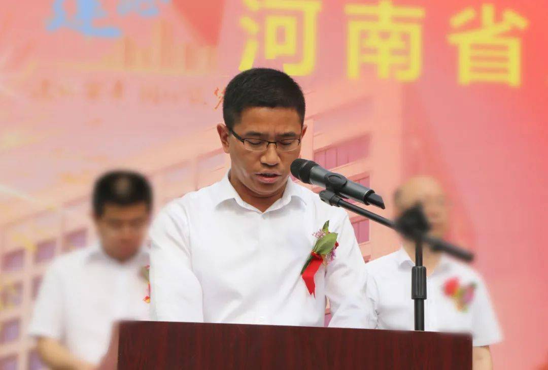 王自胜,国机中兴工程咨询有限公司党总支书记,执行董事李振文分别发言