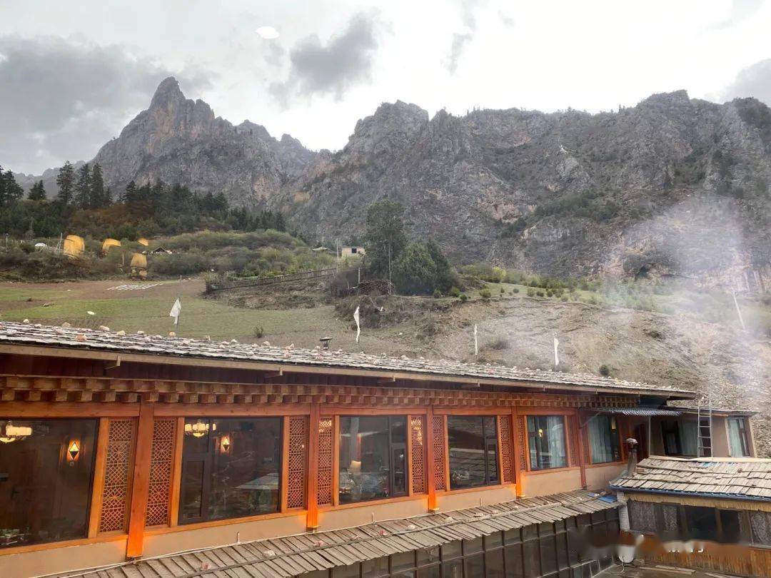 我的甘南纪事(四):被洛克和驴友吹爆的扎尕那,究竟是不是桃花源?