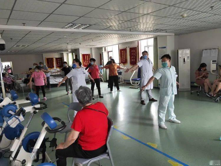 我为群众办实事调情志促康复