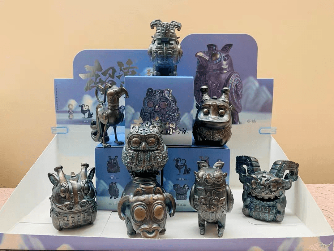 陕西历史博物馆 · 青铜小分队盲盒,商周青铜器还能这么玩?