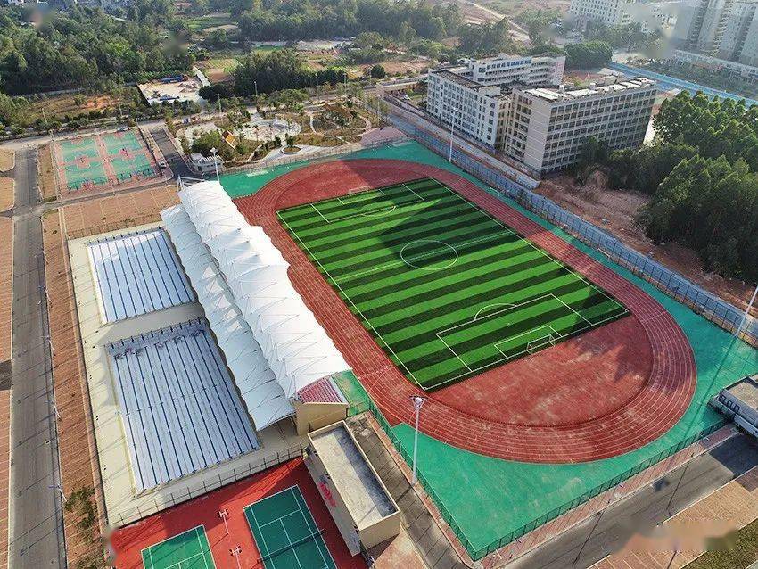 开工建设;占地150亩的茂名市体育运动学校搬迁选址已确定在西城片区