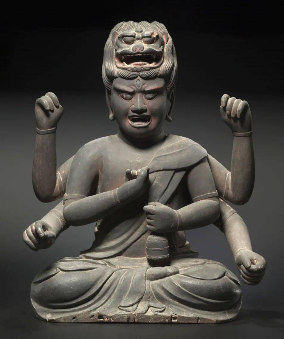 75×59×35 cm美国克利夫兰美术馆收藏爱染明王头戴张咧大口的狮子冠