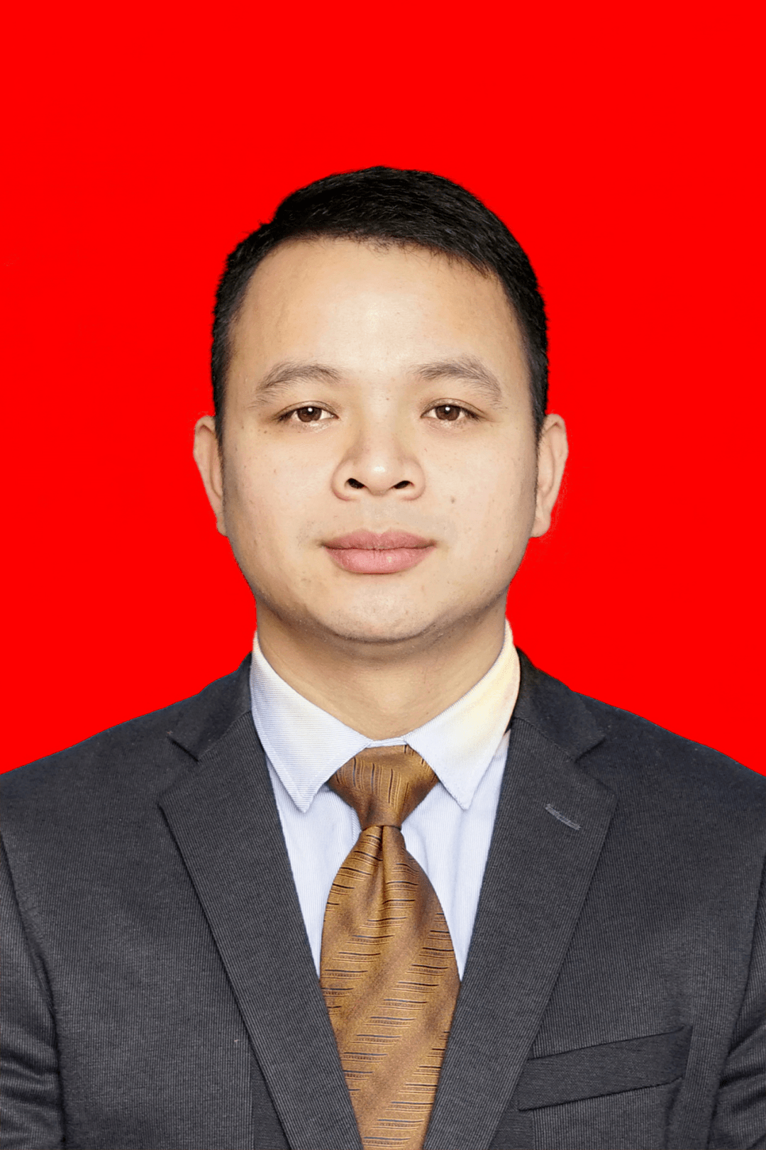 刘妙聪刘妙聪,男,中共党员,现任共青团翁源县委员会书记.