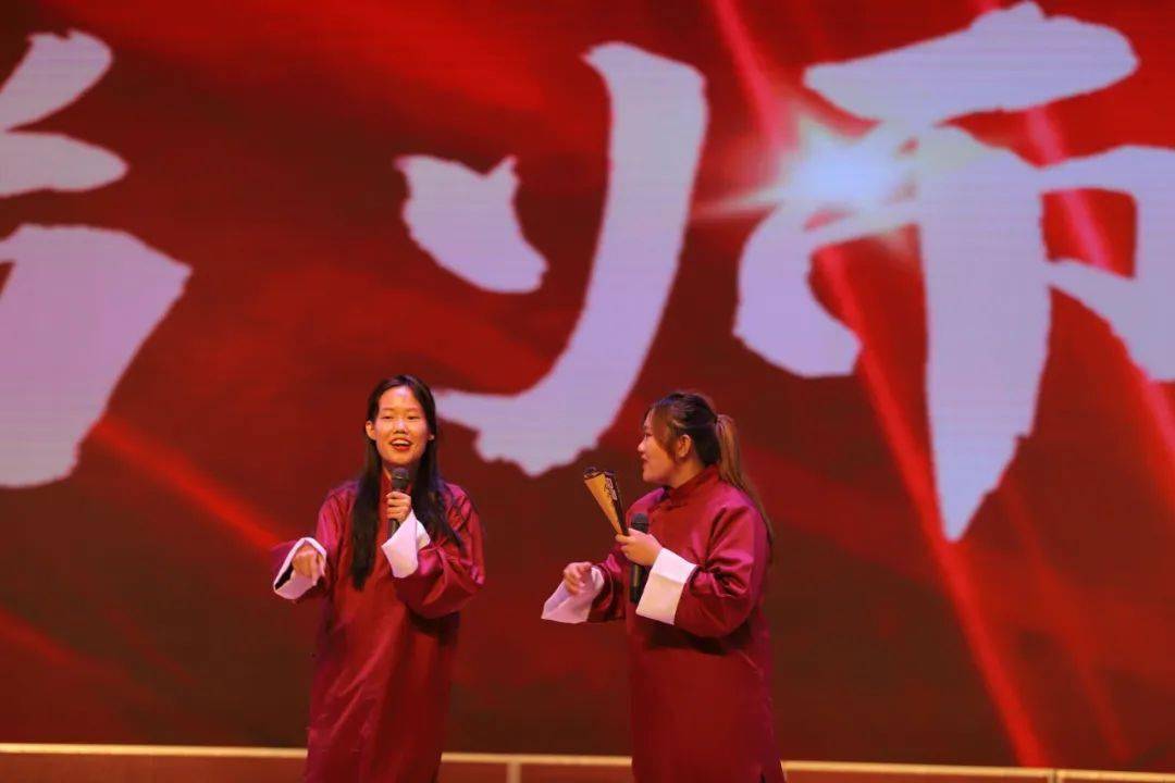 级3班,4班重温辉煌党史践行初心使命传承红色基因百年征程风华正茂