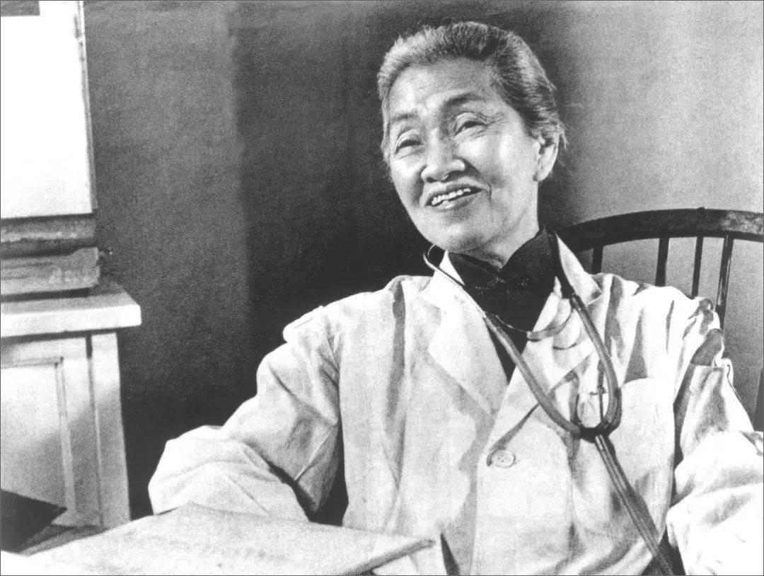 这个圈子的性骚扰和歧视,该捅破了_南希·霍普金斯