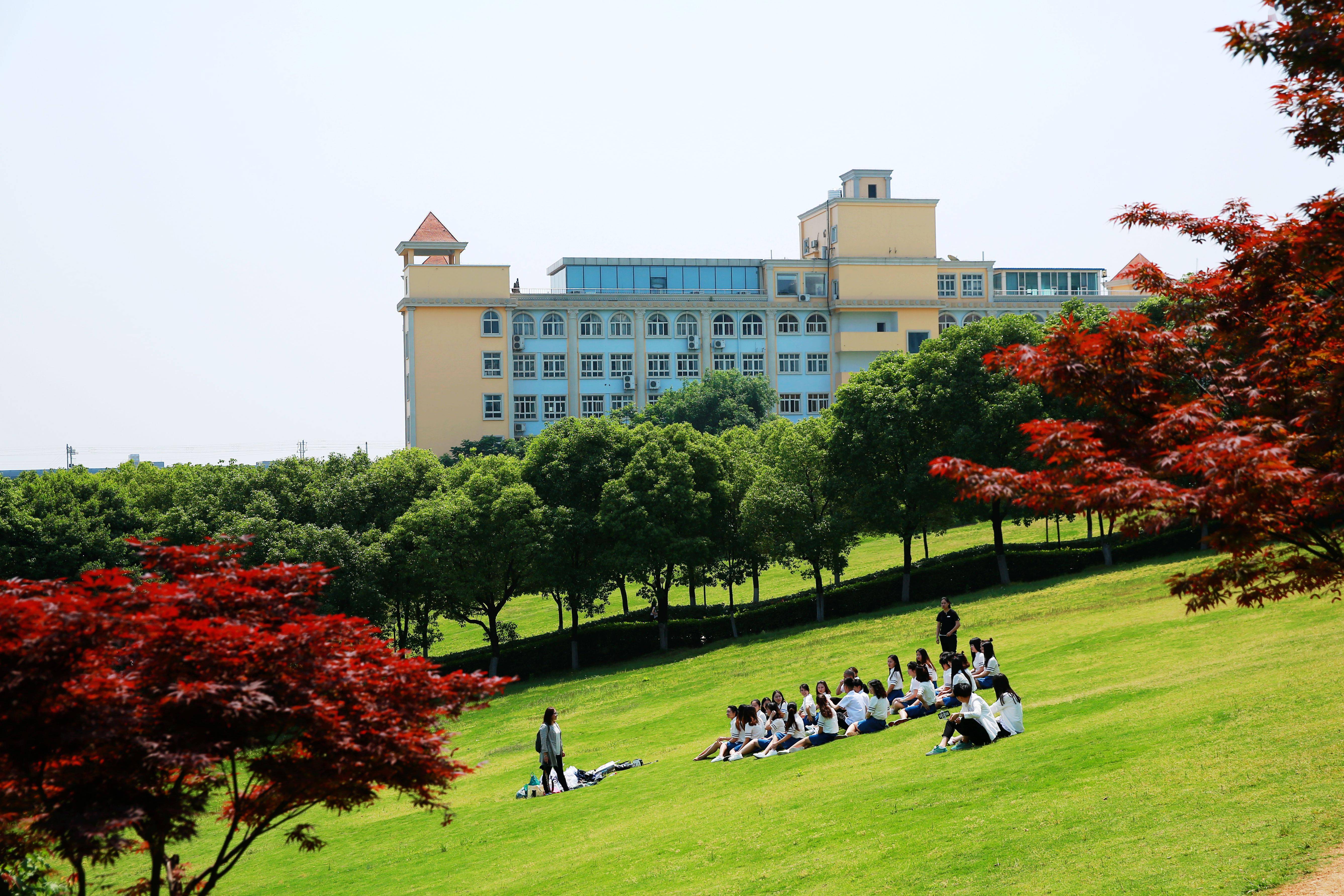 武昌理工学院 风景图片