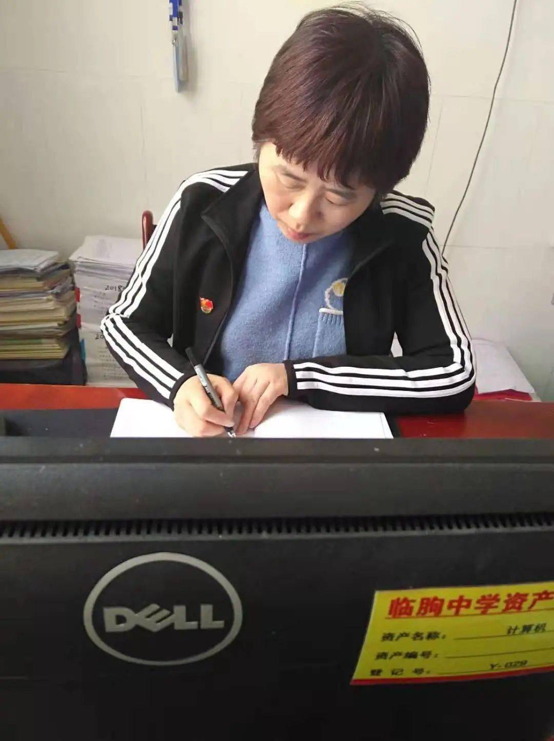 立足后勤做贡献甘当绿叶扶红花记临朐中学幼儿园优秀党员教师刘守芝