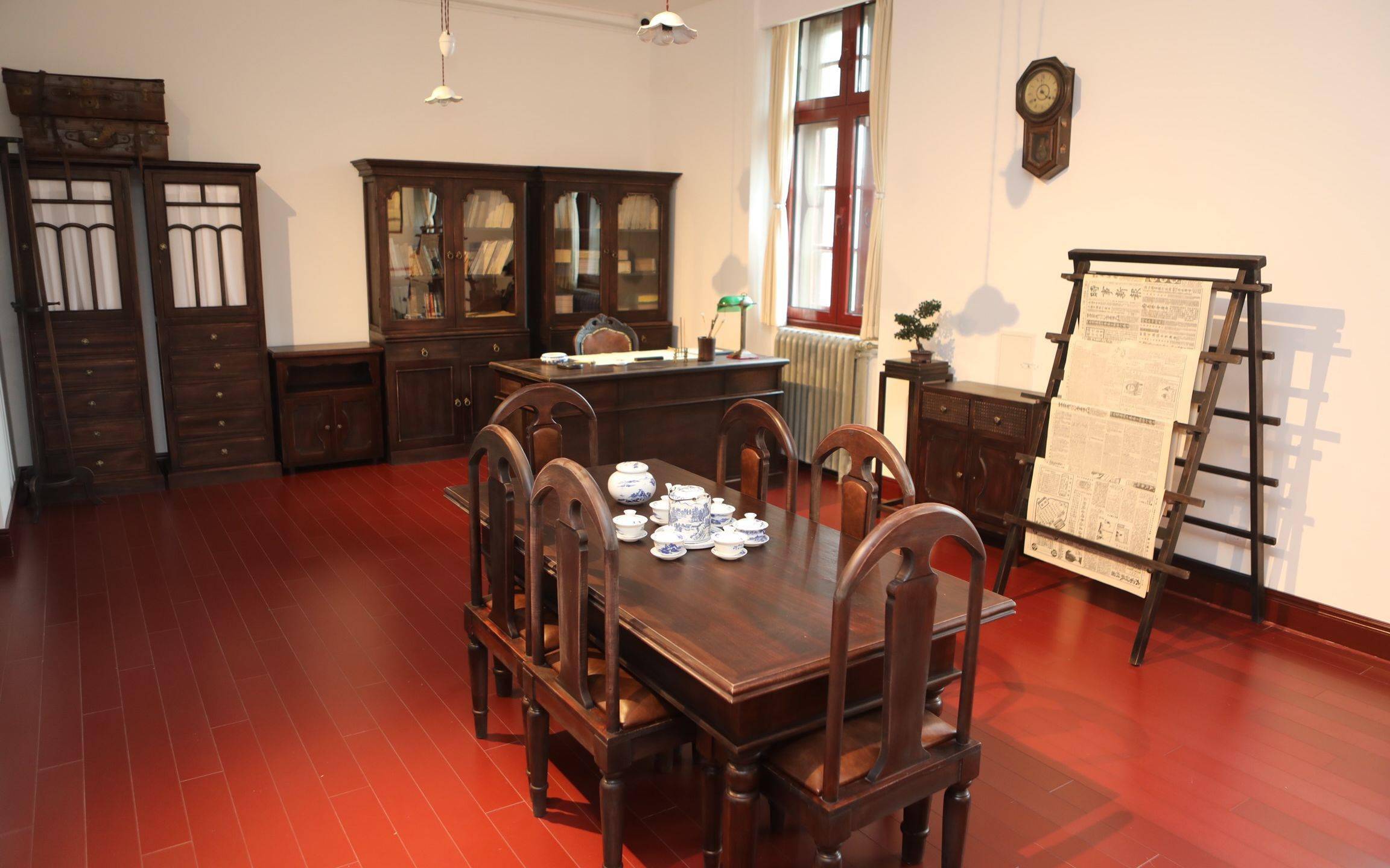 北大红楼主题展背后有何故事?两位展览设计者揭秘_麦恩