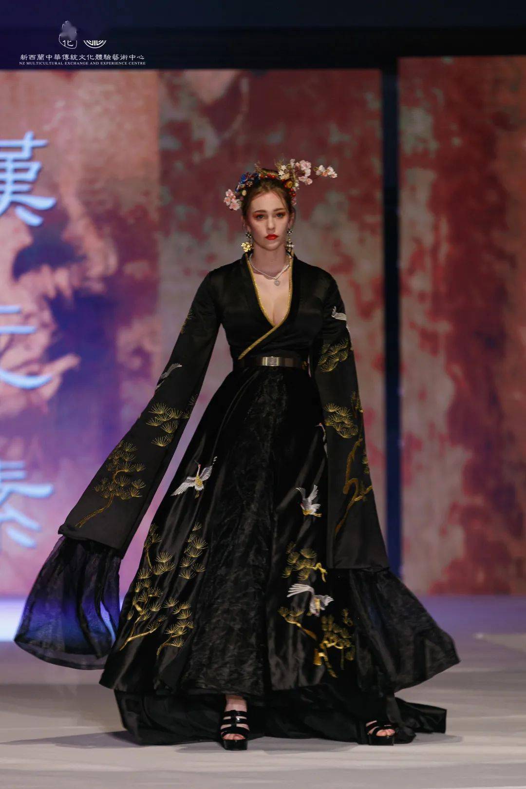 新西兰首届慈善国风华裳秀圆满落幕_文化