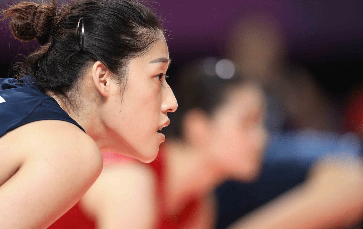 郎平和刘晓彤师徒情深,哪怕她状态最差,也有望凭一点出征奥运