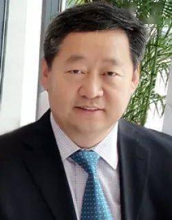 在港中大(深圳)学翻译,你会遇到这样的老师_王立弟