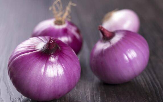 降低|洋葱如何降压？