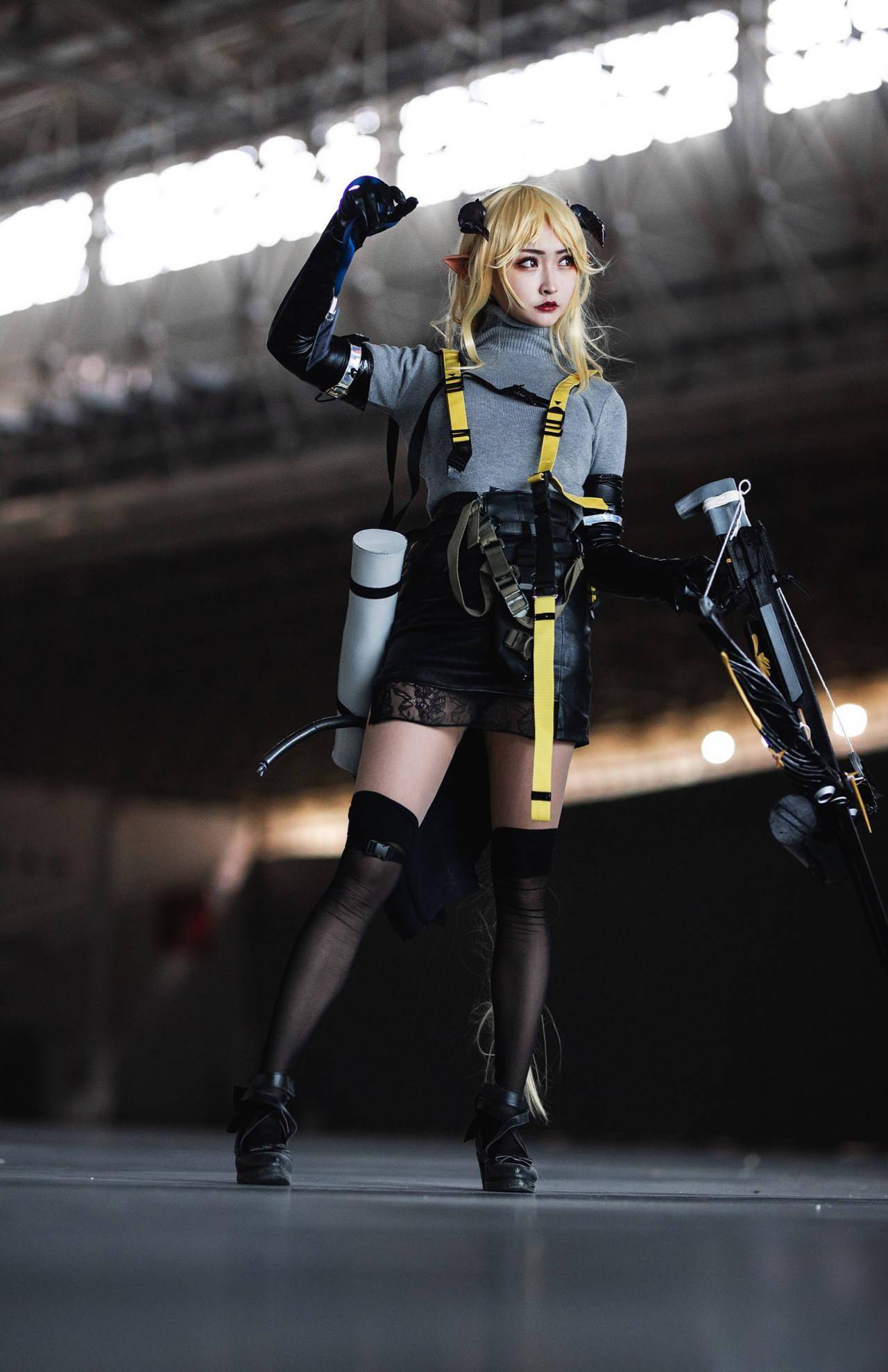 明日方舟 陨星cosplay 2