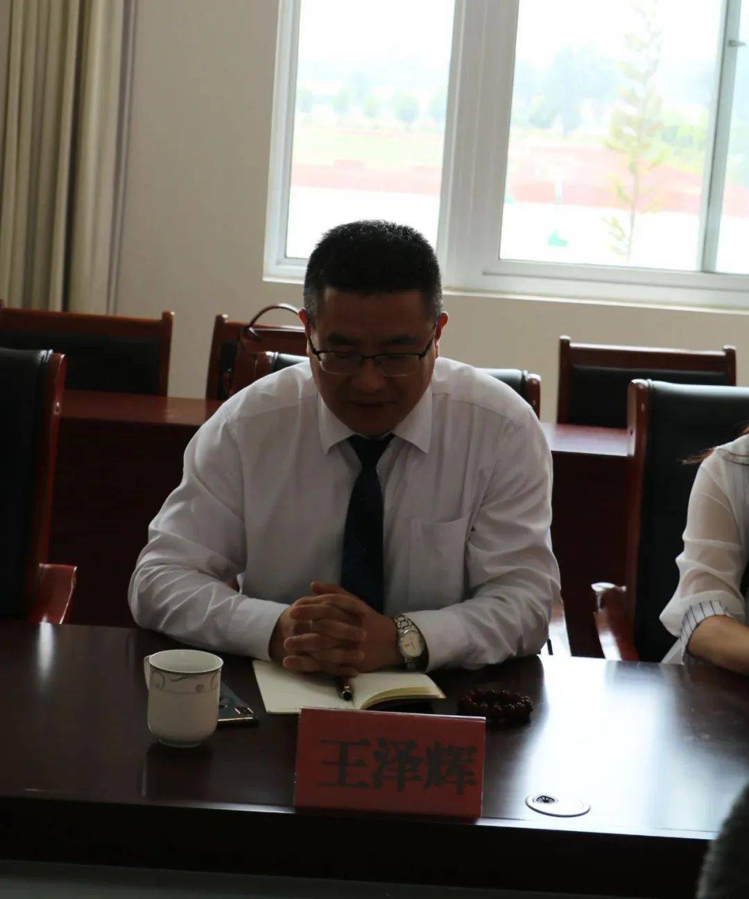 五莲县妇联举办家风家教专题研讨暨智慧妈妈讲堂揭牌仪式