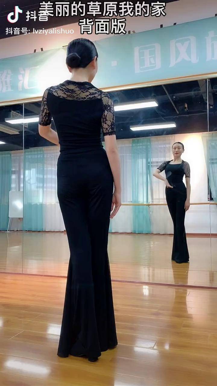 爆款形体舞美丽的草原我的家背面版来了今晚区域停电无法直播明日1430