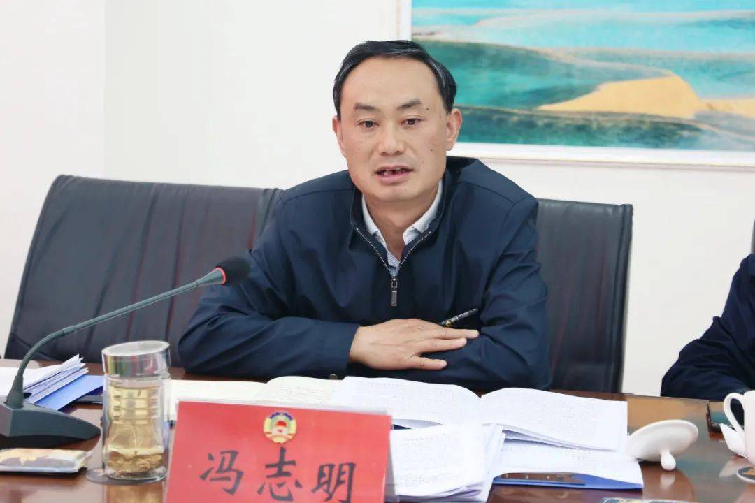 会上,县政府副县长骆志权通报了松潘县2021年上半年国民经济和社会