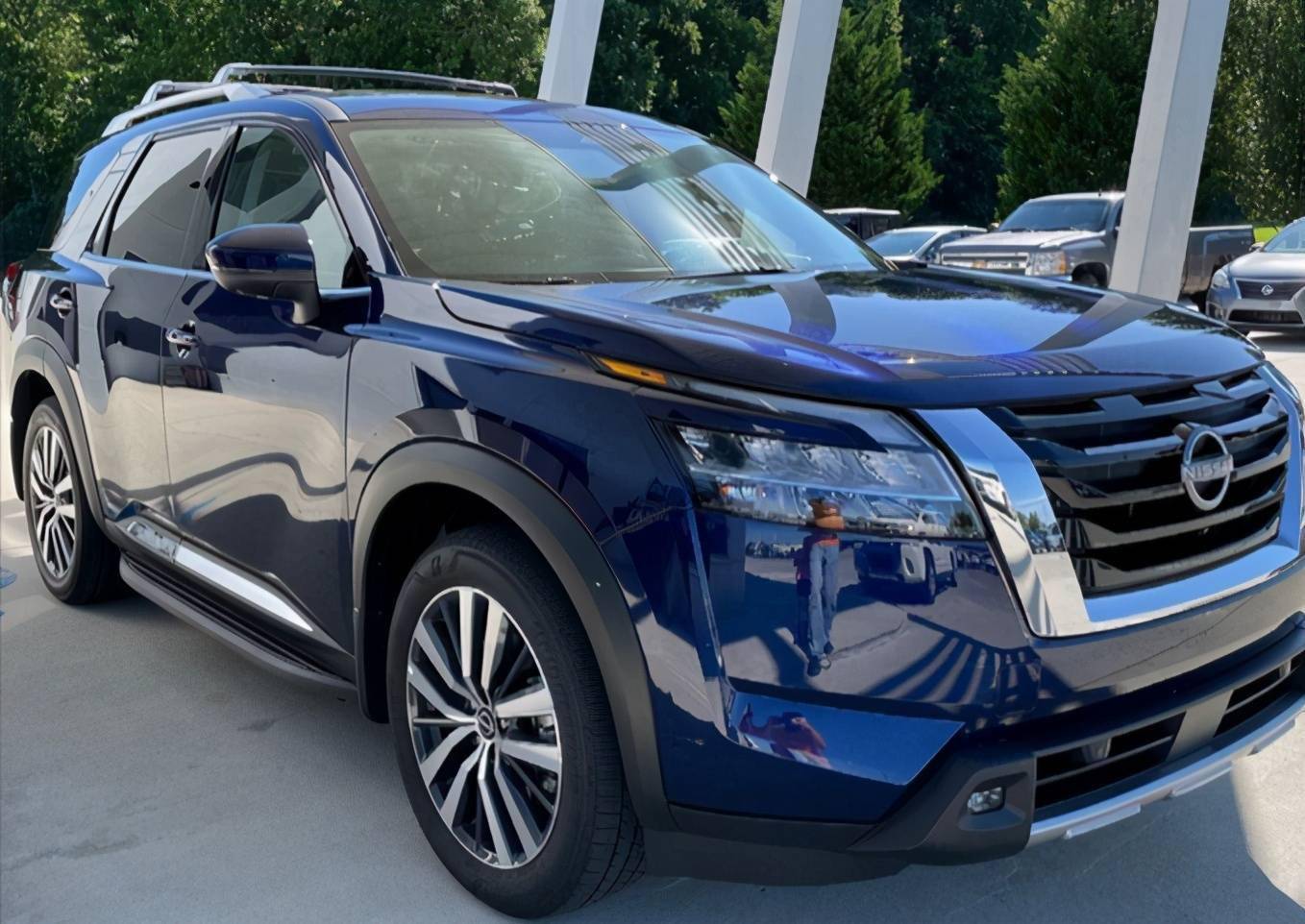 日产7座suv来袭20t引擎分体大灯预售价比汉兰达接地气