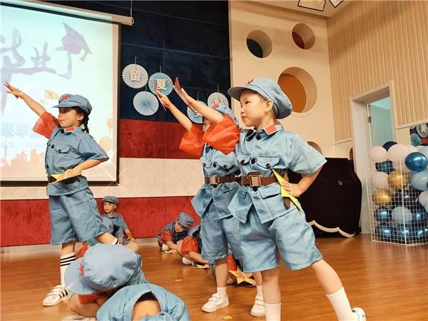 成长|感恩成长 扬帆起航——王店镇中心幼儿园（蚂桥园）2021届大班毕业典礼活动