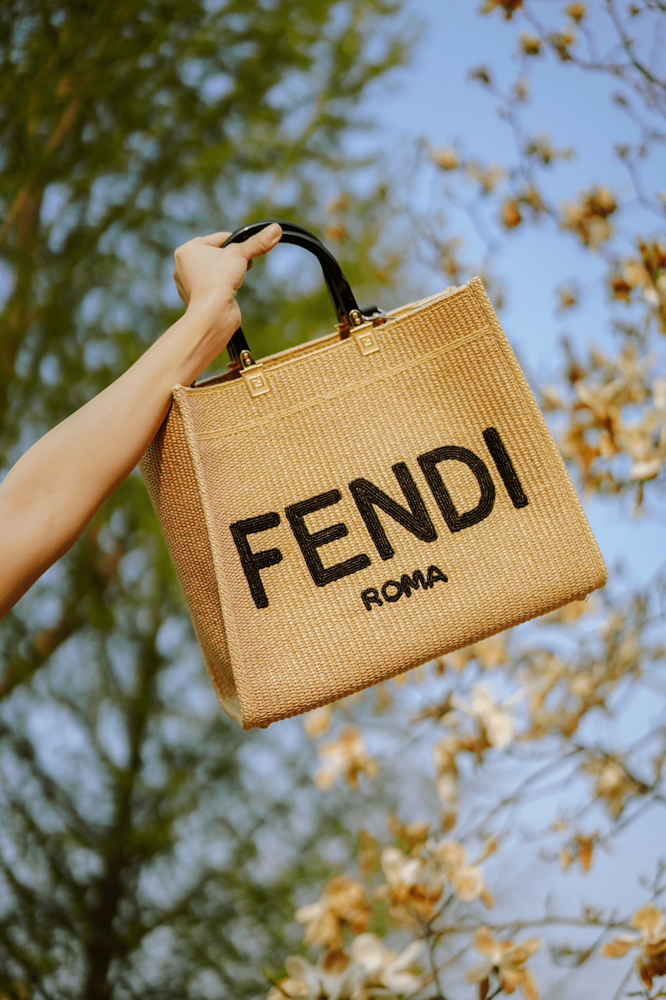 品牌|近期穿搭 | 专心游玩的夏日远行