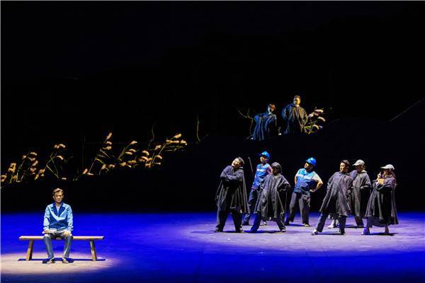 茅奖|3小时浓缩50年,“茅奖”话剧《人世间》登陆上海